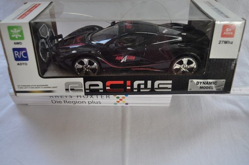 Modelauto mit fernsteuerung - mit, im
