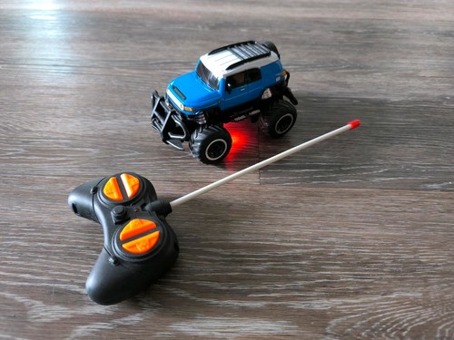 Kleines auto mit - kleines, rc