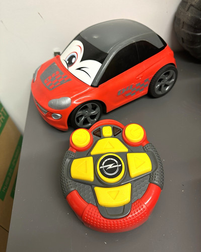 Opel adam ferngesteuertes - opel,